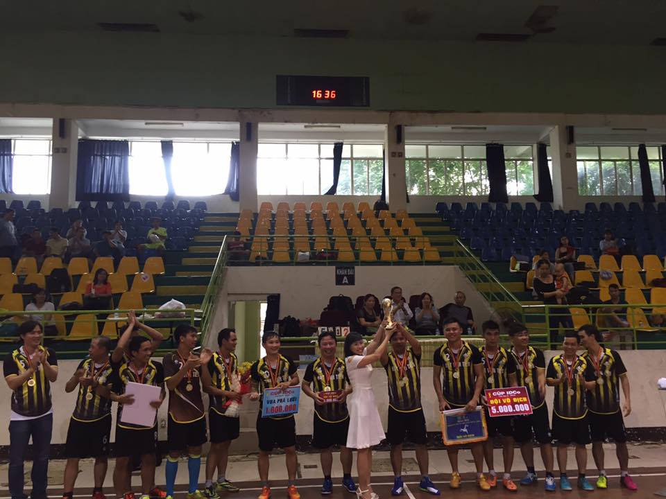 Dat Vinh Tien Traditional Galery Room